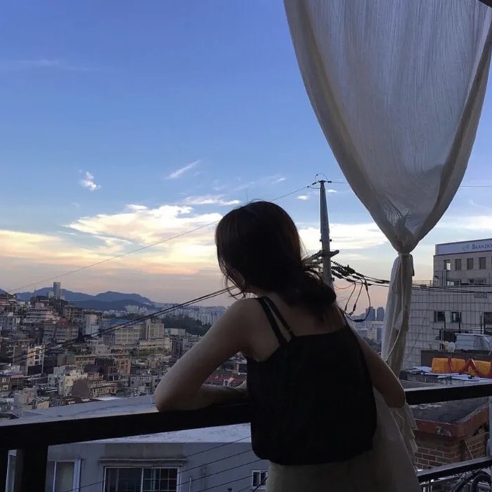 高久千草（饰 未知角色） - 海外剧字幕组在线观看 - 线上直播